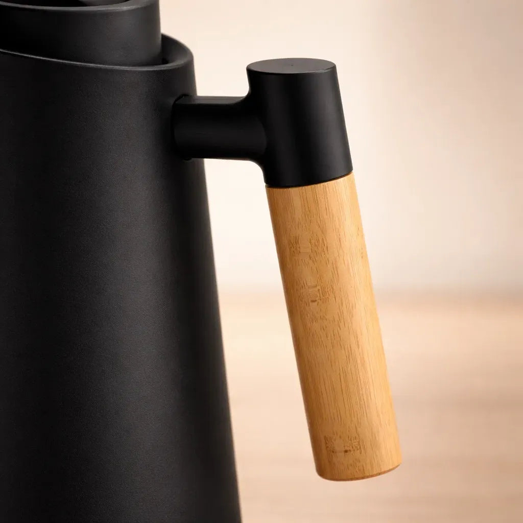 Garrafa Térmica de água 1 Litro Com Termômetro Led